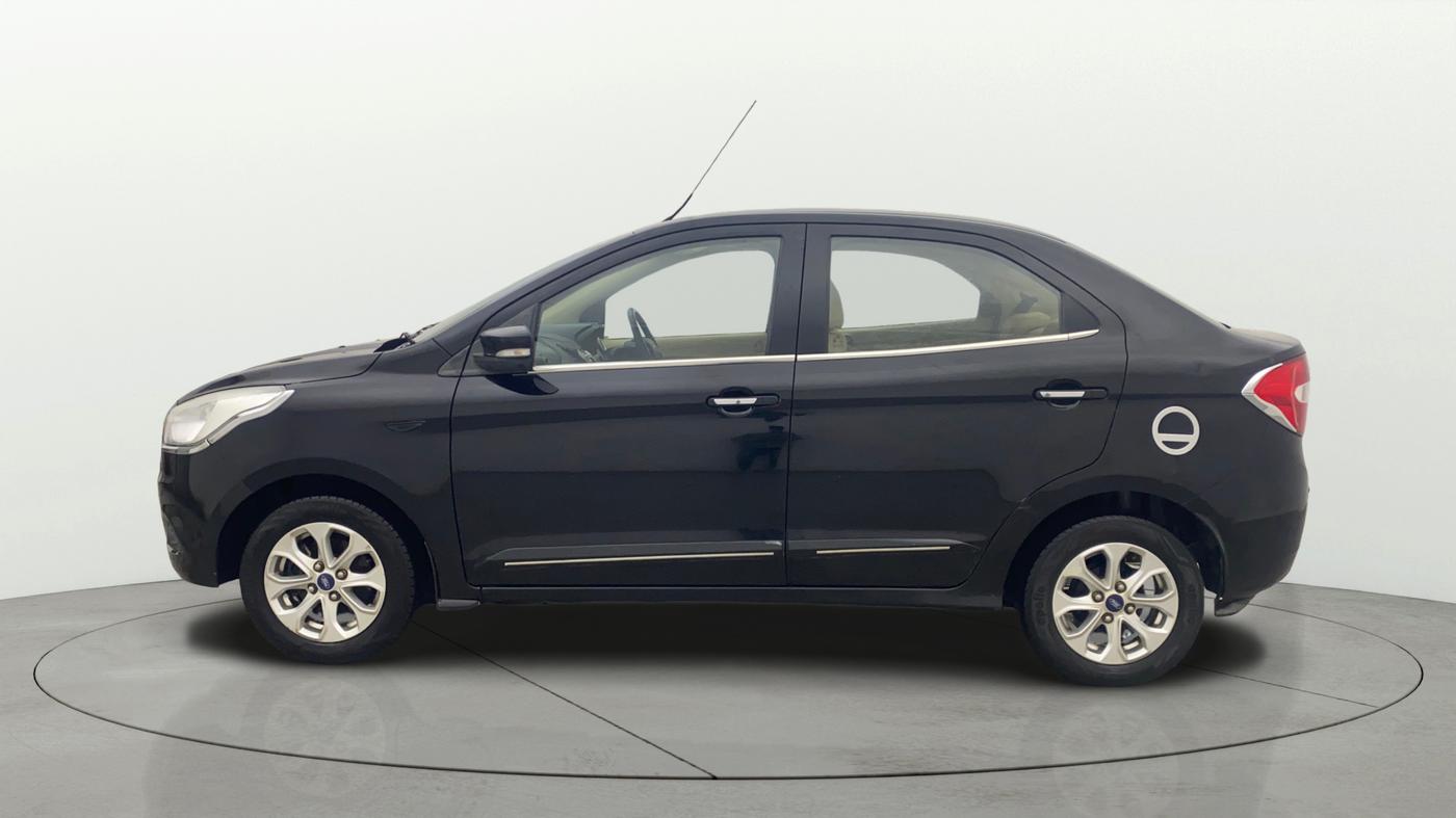 2017 Ford Figo Aspire TITANIUM 1.2 PETROL, Petrol, Manual, 42,174 km, Left Side