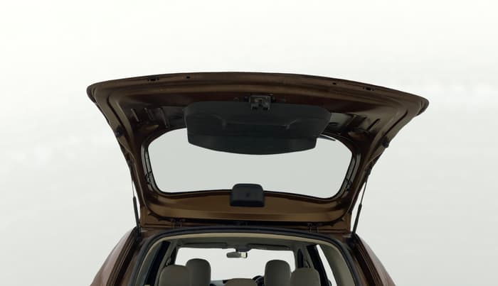 2015 Renault Duster 85 PS RXL DIESEL, Diesel, Manual, 1,17,548 km, Boot Door Open