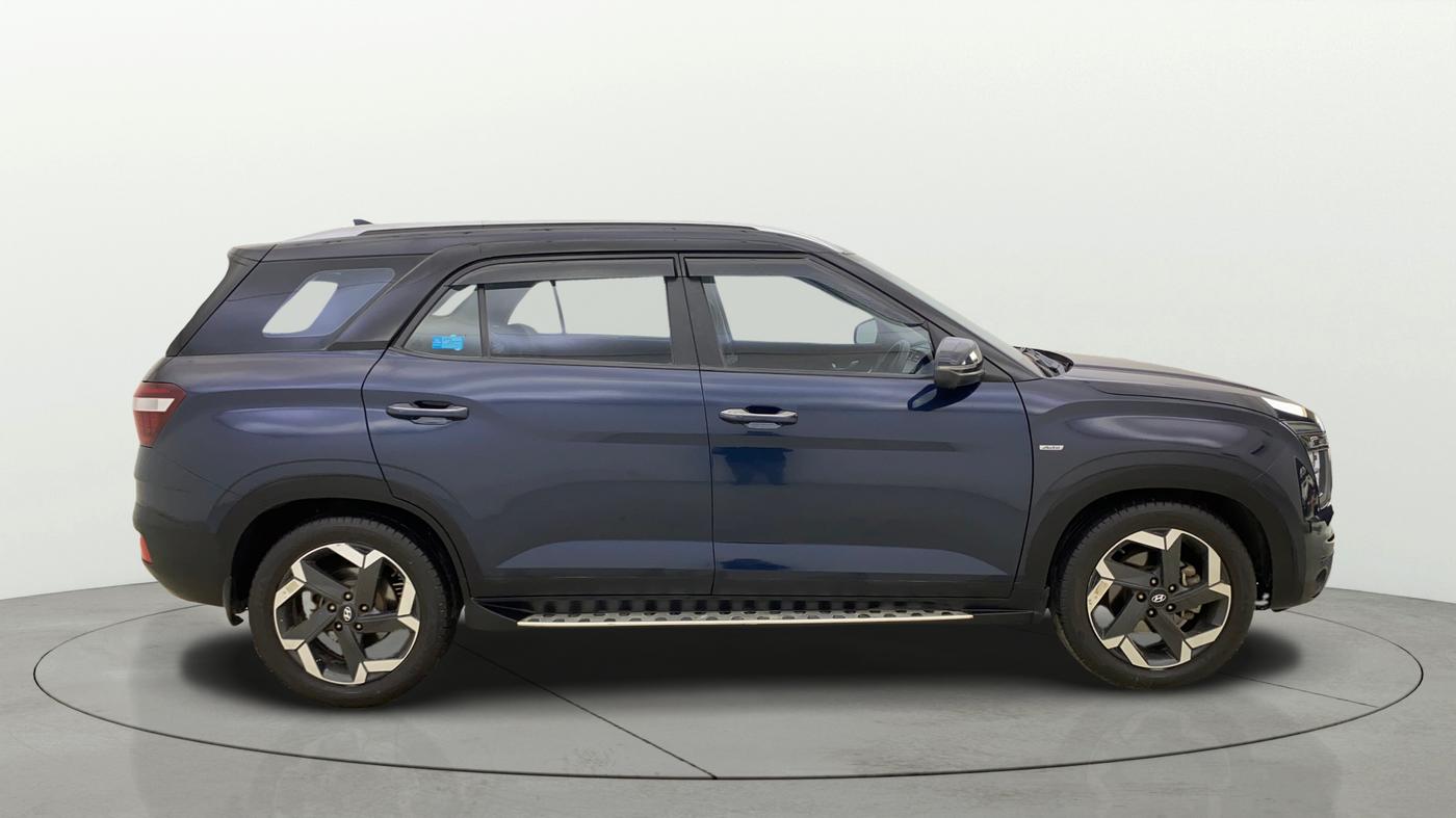 2022 Hyundai ALCAZAR PLATINUM(O) 6STR 1.5 AT, Diesel, Automatic, 78,426 km, Right Side View