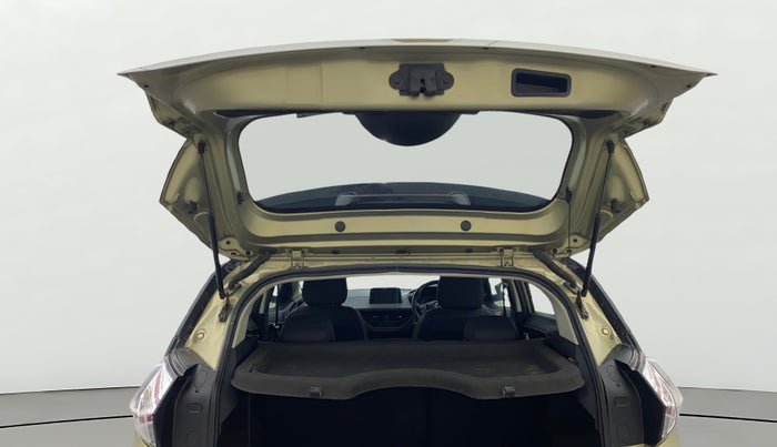 2022 Tata NEXON XZA PLUS (PREMIUM) KAZIRANGA DIESEL, Diesel, Automatic, 33,130 km, Boot Door Open