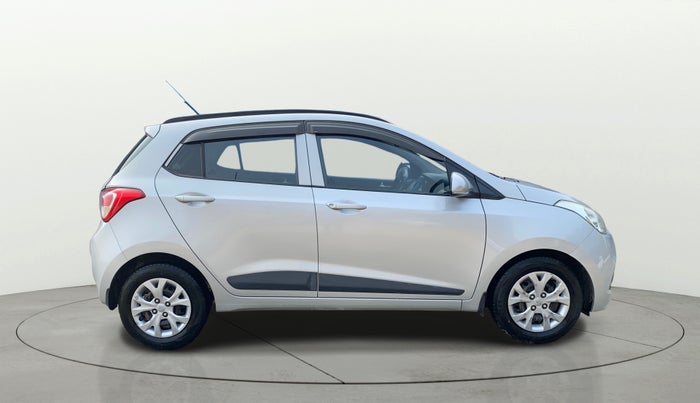 2016 Hyundai Grand i10 SPORTZ 1.2 KAPPA VTVT, Petrol, Manual, 57,278 km, Right Side View