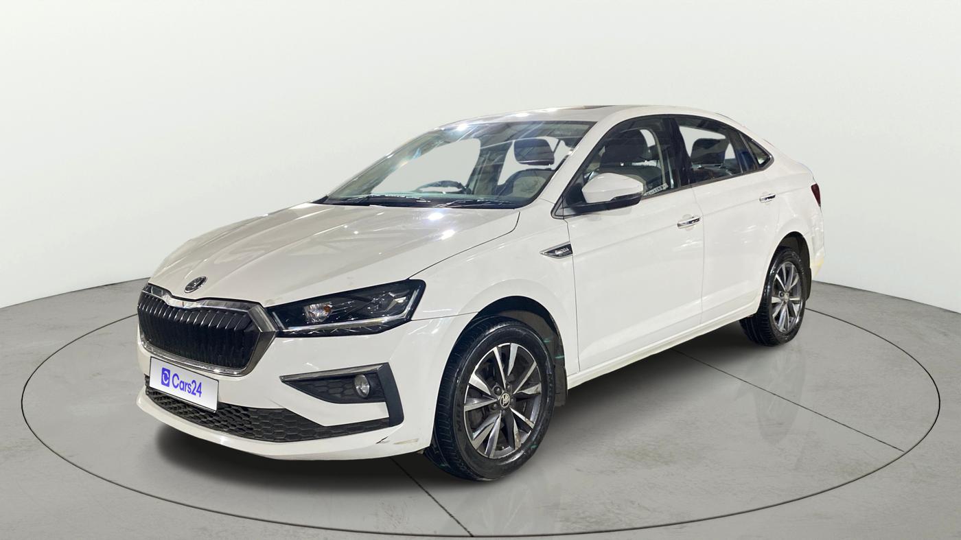 2023 Skoda SLAVIA STYLE 1.0L TSI AT, Petrol, Automatic, 20,347 km, Left Front Diagonal