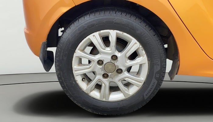 2016 Tata Tiago XZ PETROL, Petrol, Manual, 64,967 km, Right Rear Wheel