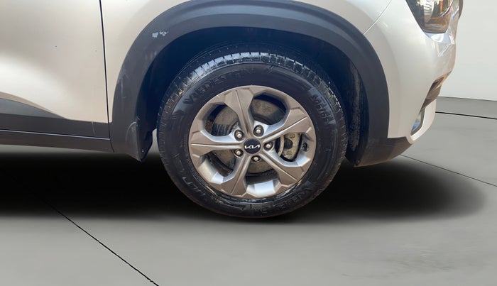 2022 KIA SELTOS HTK PLUS 1.5 IMT, Petrol, Manual, 57,286 km, Right Front Wheel