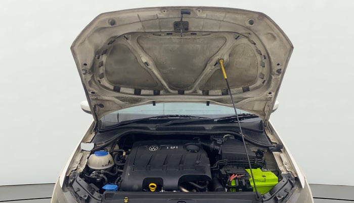 2016 Volkswagen Vento HIGHLINE DIESEL 1.5, Diesel, Manual, 1,19,043 km, Open Bonet