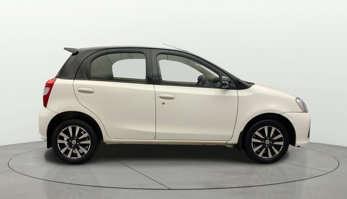 2019 Toyota Etios Liva V DUAL TONE, Petrol, Manual, 35,718 km, Right Side View