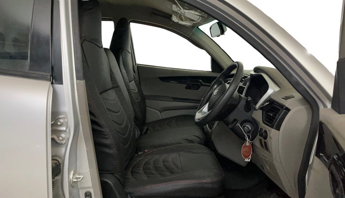 2017 Mahindra Kuv100 K6 PLUS 6 STR, Petrol, Manual, 36,967 km, Right Side Front Door Cabin