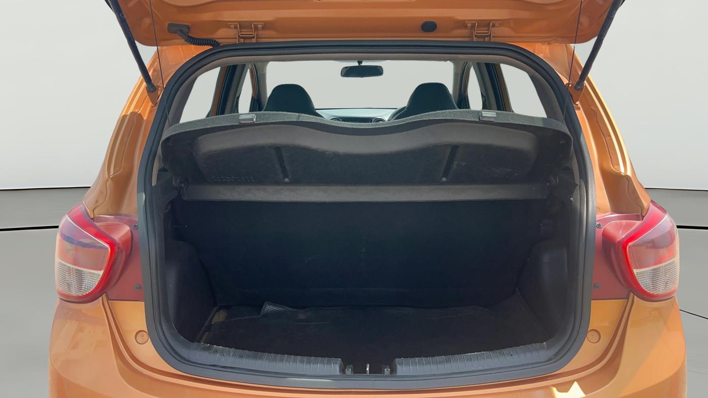 2016 Hyundai Grand i10 MAGNA AT 1.2 KAPPA VTVT, Petrol, Automatic, 89,252 km, Boot Open Zoomed View