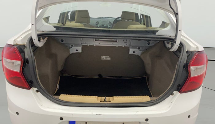 2016 Ford Figo Aspire TITANIUM 1.2 PETROL, Petrol, Manual, 62,201 km, Boot Open Zoomed View