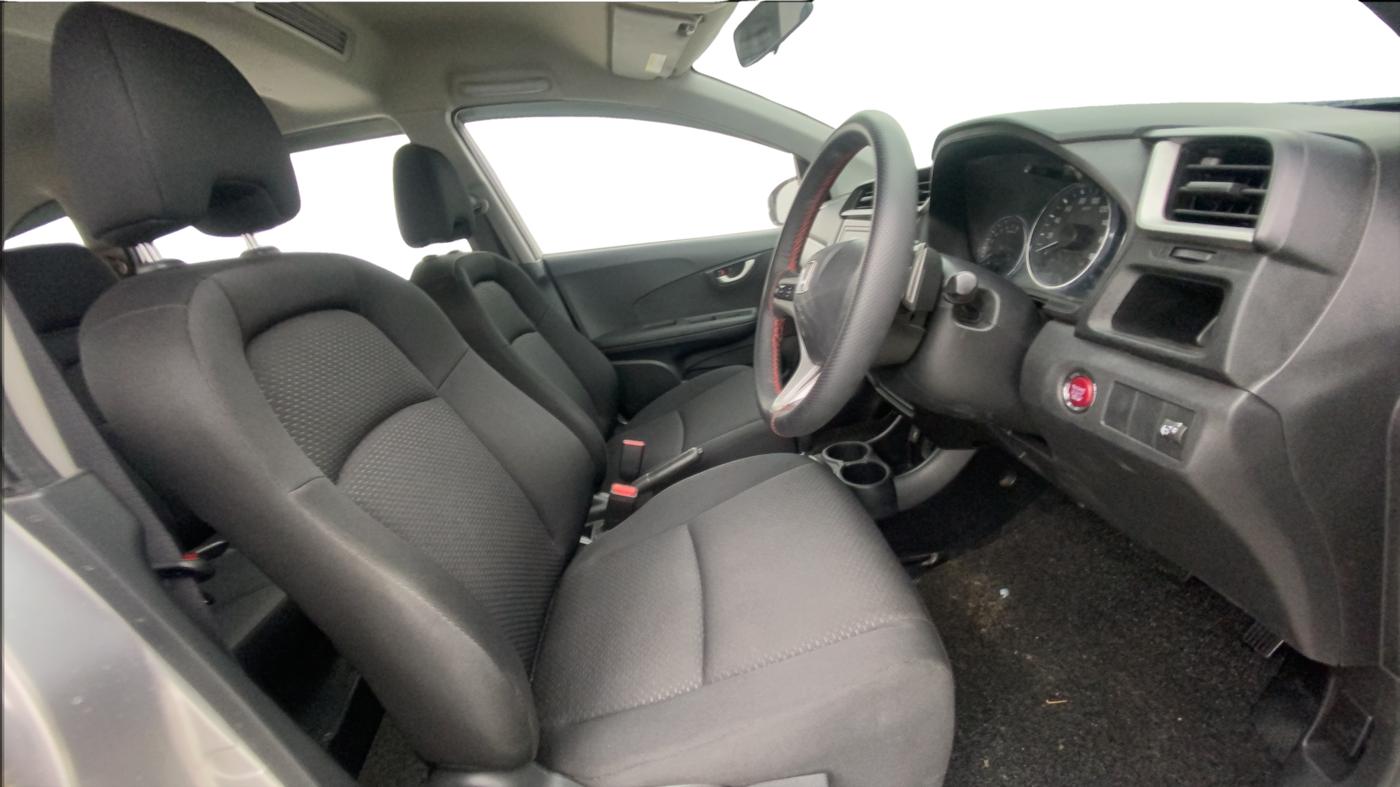 2018 Honda BR-V 1.5L I-VTEC V CVT, Petrol, Automatic, 47,984 km, Right Side Front Door Cabin