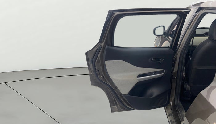 2024 Nissan MAGNITE  XE AMT EZ Shift, Petrol, Automatic, 15,857 km, LHS Rear Door