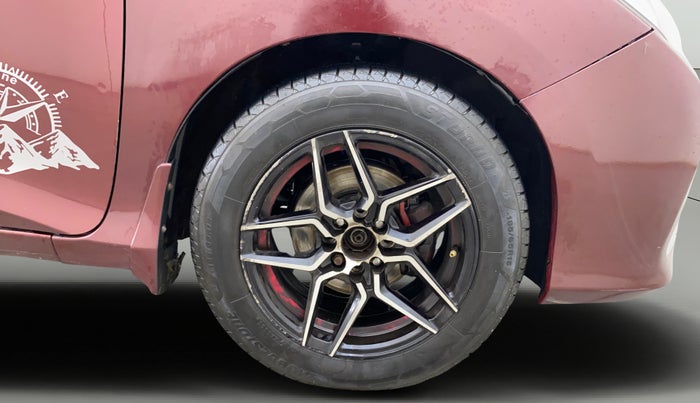 2014 Honda City 1.5L I-VTEC VX CVT, Petrol, Automatic, 1,39,423 km, Right Front Wheel