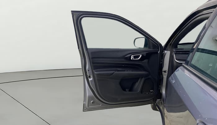 2021 Jeep Compass MODEL S (O) DIESEL 4X4 AT, Diesel, Automatic, 1,05,152 km, LHS Front Door