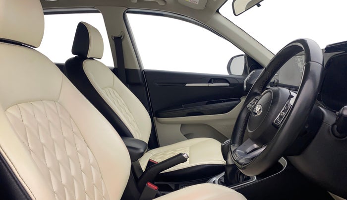 2020 KIA SONET HTX 1.0 IMT, Petrol, Manual, 1,04,558 km, Right Side Front Door Cabin