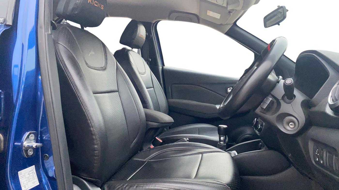 2019 Nissan Kicks XV 1.5, Petrol, Manual, 23,081 km, Right Side Front Door Cabin