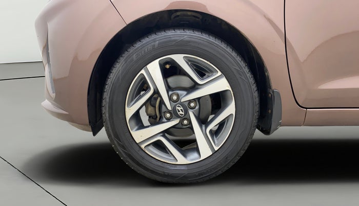 2020 Hyundai AURA SX 1.2 (O), Petrol, Manual, 1,17,159 km, Left Front Wheel