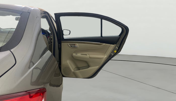 2020 Maruti Ciaz ALPHA  AT 1.5 SHVS PETROL, Petrol, Automatic, 40,410 km, RHS Rear Door