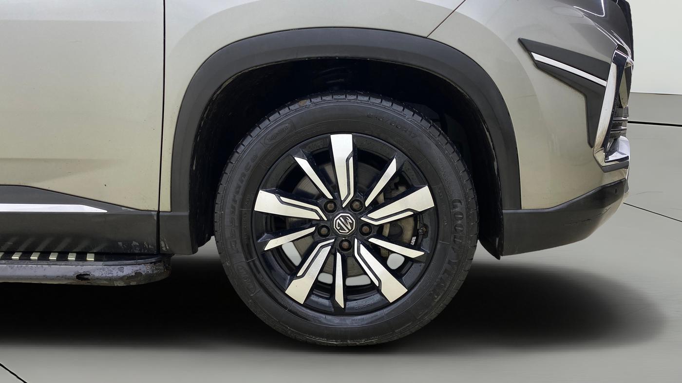 2019 MG HECTOR SHARP 1.5 DCT PETROL, Petrol, Automatic, 34,028 km, Right Front Wheel