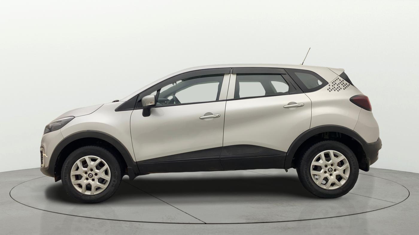 2018 Renault Captur RXE PETROL, Petrol, Manual, 22,704 km, Left Side
