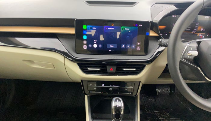 2025 Skoda SLAVIA Prestige 1.0L TSI AT, Petrol, Automatic, 2,570 km, Air Conditioner