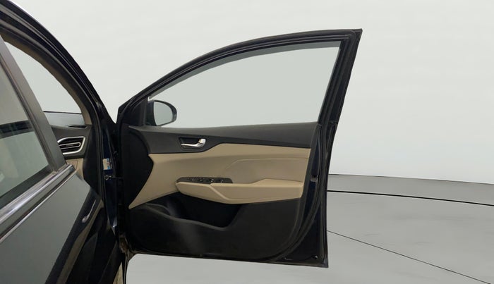 2021 Hyundai Verna S PLUS 1.5 VTVT, Petrol, Manual, 58,877 km, RHS Front Door