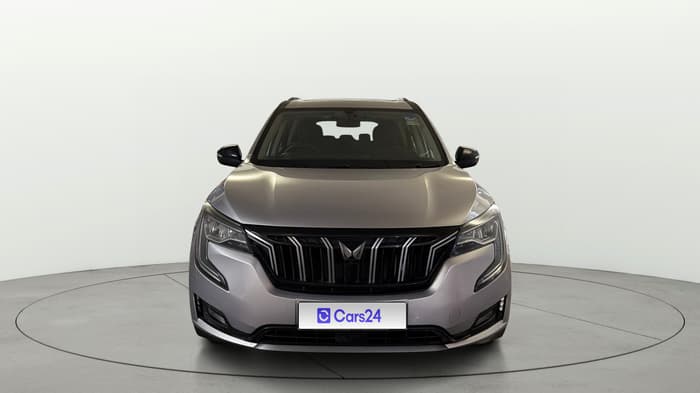 2025 Mahindra XUV700 AX 5 P MT 7 STR, Petrol, Manual, 30,585 km, Front
