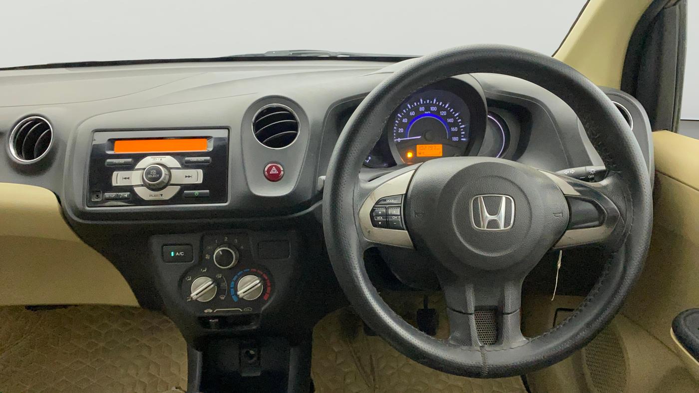 2014 Honda Amaze 1.2L I-VTEC S, Petrol, Manual, 1,02,204 km, Steering Wheel Close Up