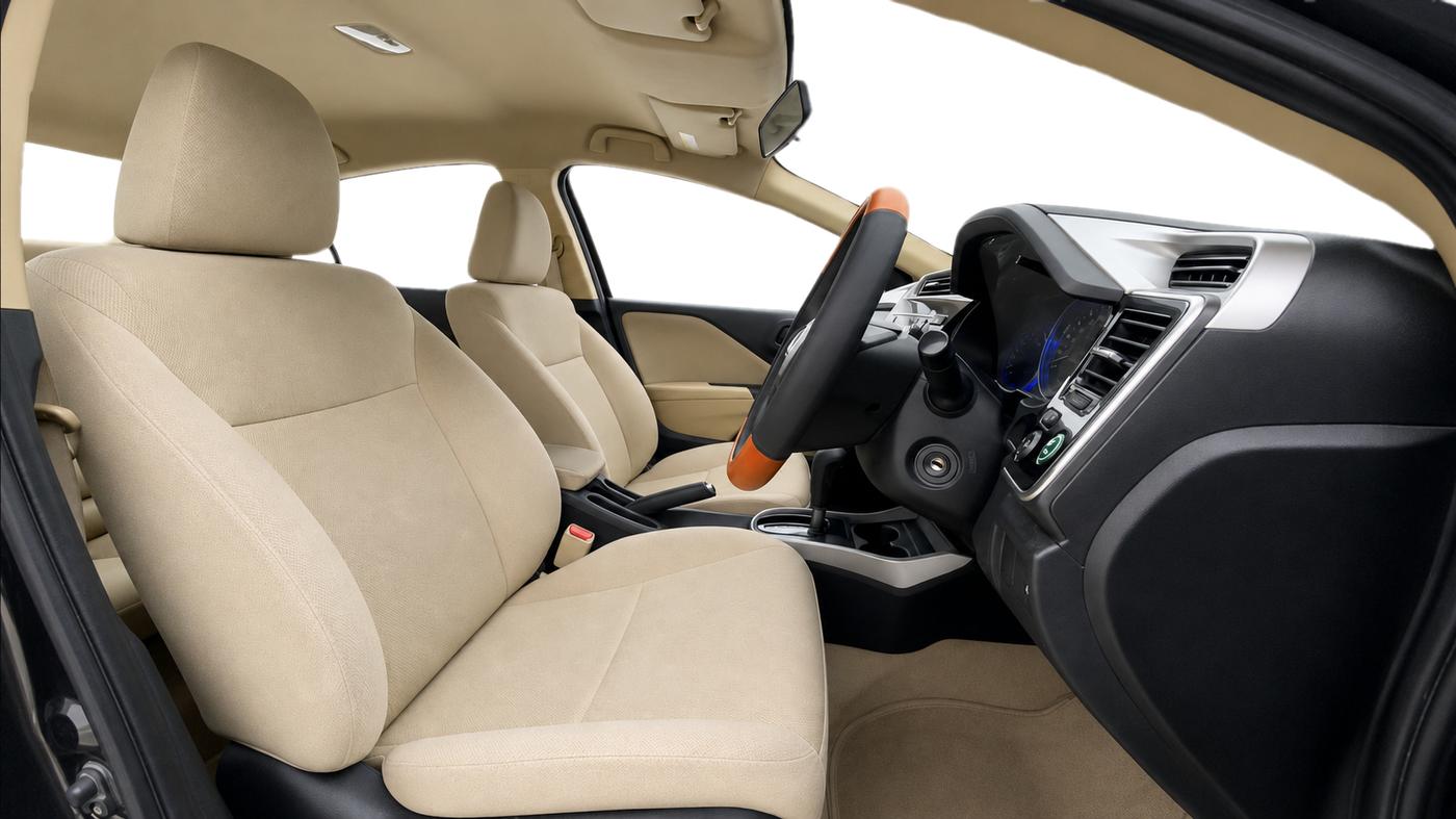2016 Honda City 1.5L I-VTEC SV CVT, Petrol, Automatic, 1,10,379 km, Right Side Front Door Cabin