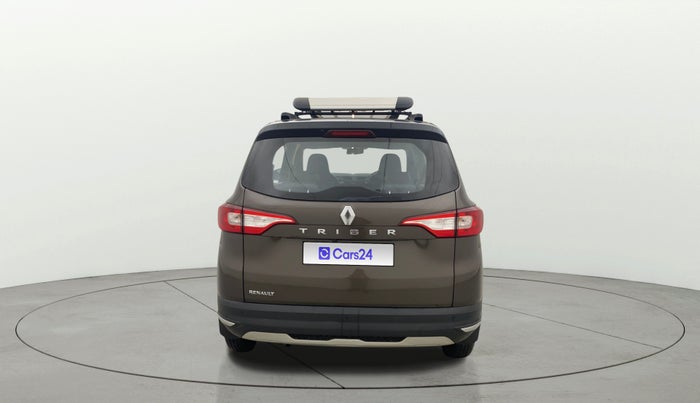 2022 Renault TRIBER RXZ AMT, Petrol, Automatic, 26,341 km, Back/Rear