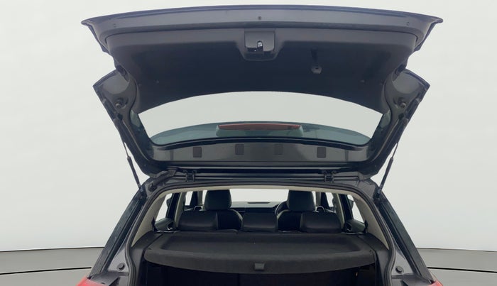 2022 Skoda KUSHAQ AMBITION 1.0L TSI MT, Petrol, Manual, 31,715 km, Boot Door Open