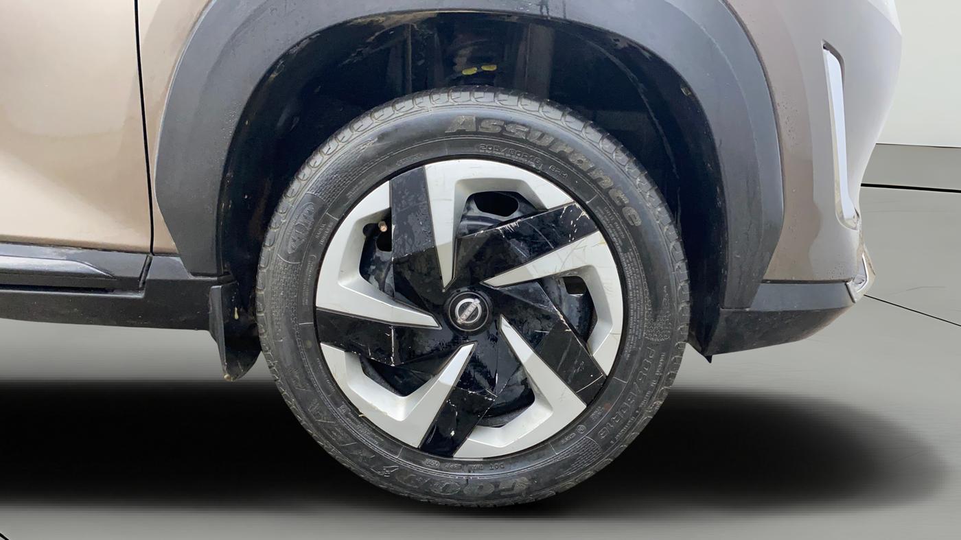 2021 Nissan MAGNITE XL, Petrol, Manual, 53,823 km, Right Front Wheel