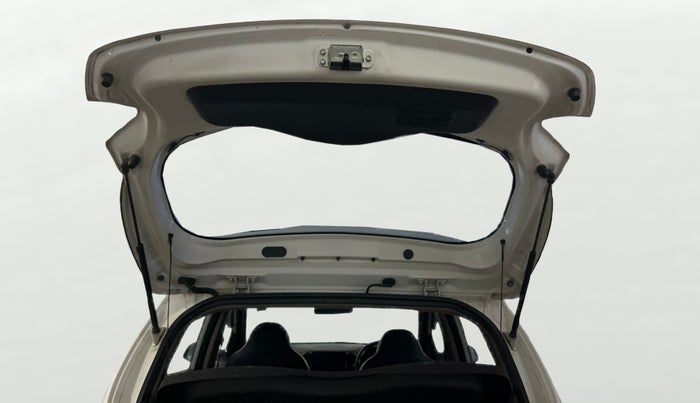 2014 Hyundai Grand i10 ASTA 1.2 KAPPA VTVT, Petrol, Manual, 44,976 km, Boot Door Open