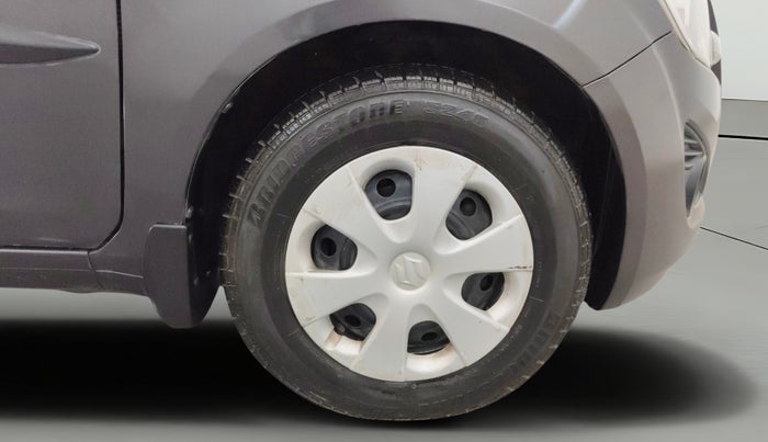 2013 Maruti Ritz VXI, Petrol, Manual, 79,103 km, Right Front Wheel