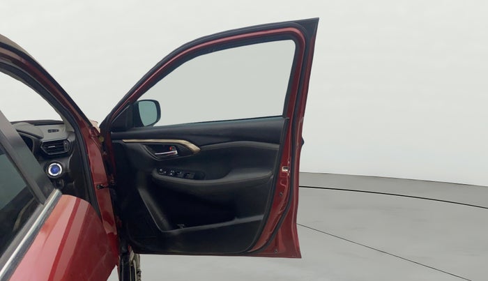 2022 Maruti Grand Vitara ALPHA SMART HYBRID AT, Petrol, Automatic, 47,405 km, RHS Front Door