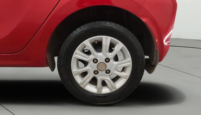 2017 Tata Tiago XZ PETROL, Petrol, Manual, 90,697 km, Left Rear Wheel