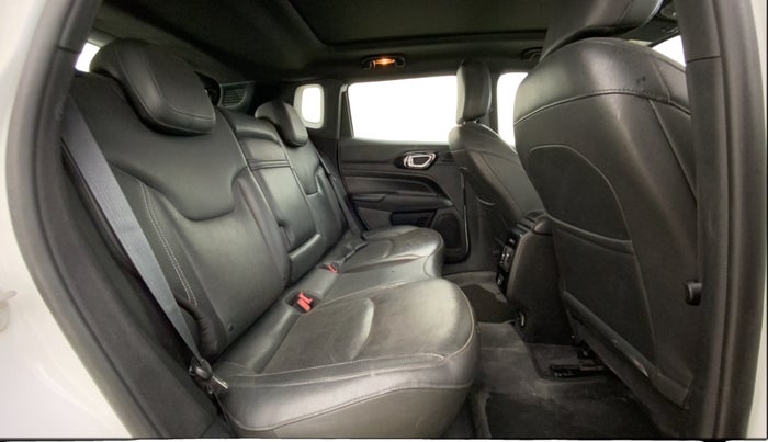 2021 Jeep Compass MODEL S (O) 1.4 PETROL DCT, Petrol, Automatic, 33,544 km, Right Side Rear Door Cabin