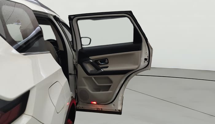 2021 Tata Safari XZA PLUS, Diesel, Automatic, 42,336 km, RHS Rear Door