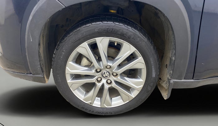 2024 Toyota INNOVA HYCROSS ZX HYBRID 7 STR, Hybrid, Automatic, 31,548 km, Left Front Wheel