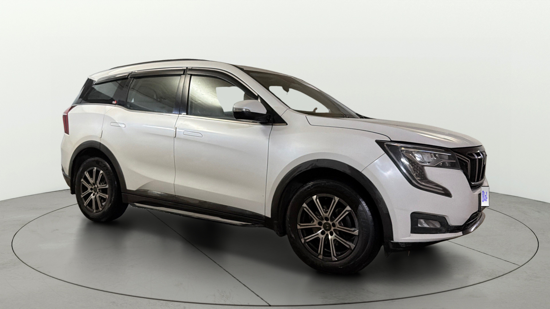2022 Mahindra XUV700 2021-2026 AX 7 D MT 7 STR 2022 Mahindra XUV700 2021-2026 AX 7 D MT 7 STR