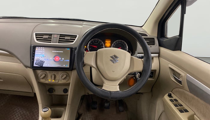2014 Maruti Ertiga VXI CNG, CNG, Manual, 92,300 km, Steering Wheel Close Up