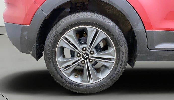 2016 Hyundai Creta SX PLUS AT 1.6 PETROL, Petrol, Automatic, 1,13,542 km, Right Rear Wheel