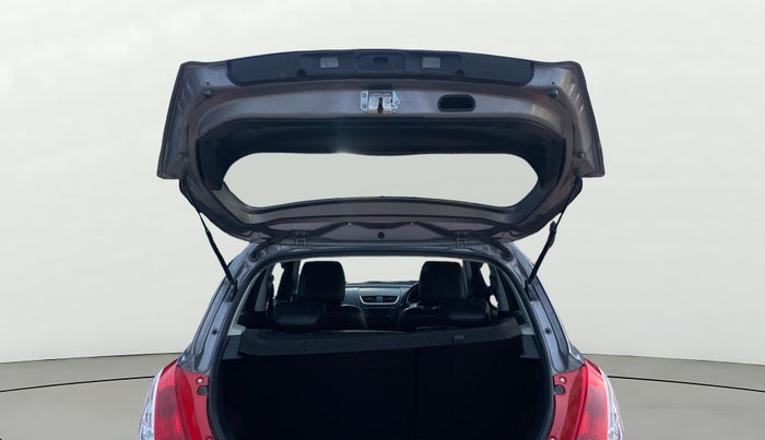 2017 Maruti Swift VXI, Petrol, Manual, 26,489 km, Boot Door Open
