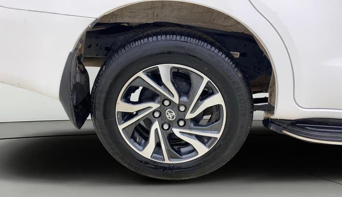 2022 Toyota Innova Crysta 2.7 VX 7 STR, Petrol, Manual, 83,507 km, Right Rear Wheel