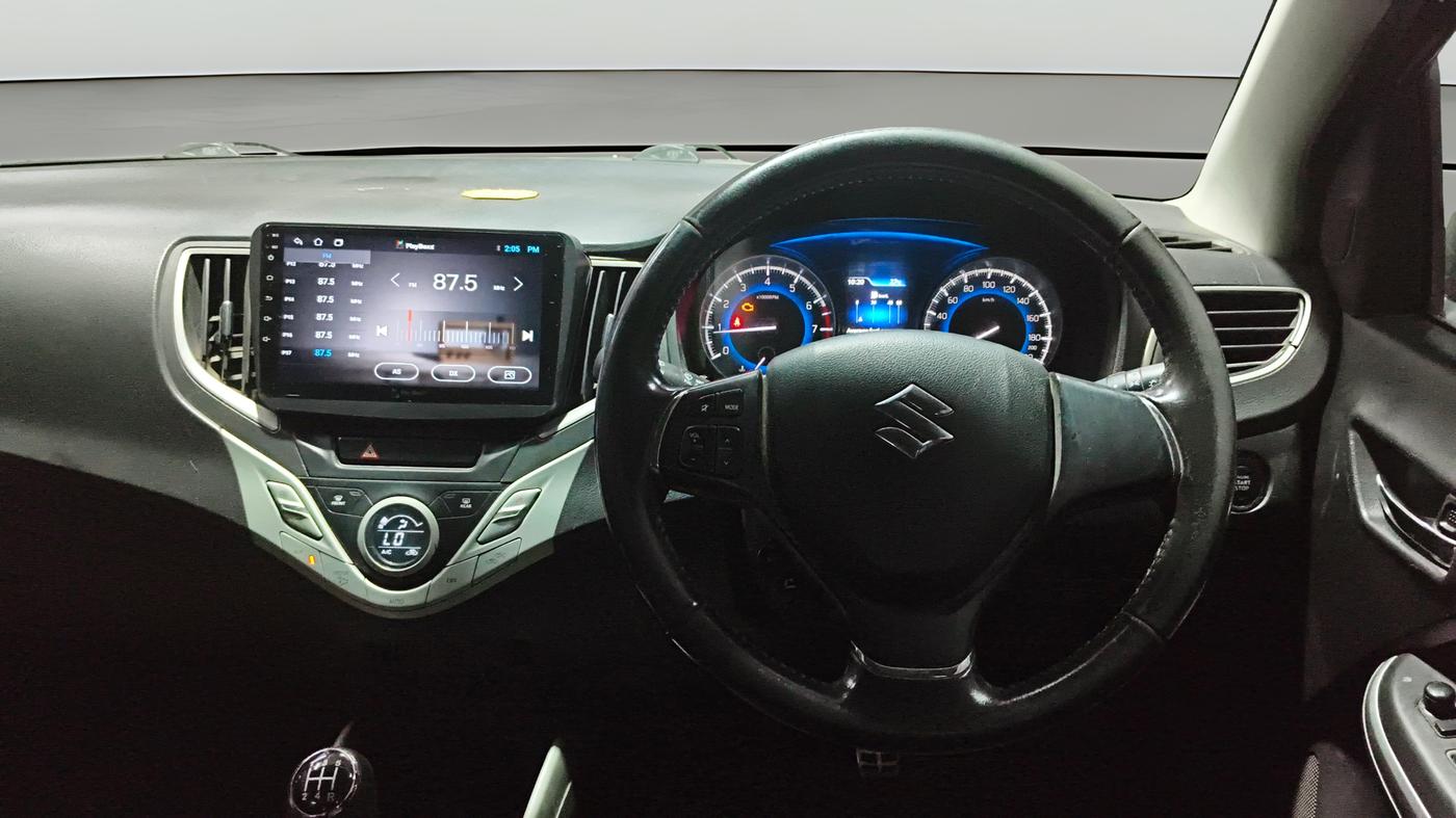 2017 Maruti Baleno ALPHA PETROL 1.2, Petrol, Manual, 1,19,624 km, Steering Wheel Close Up