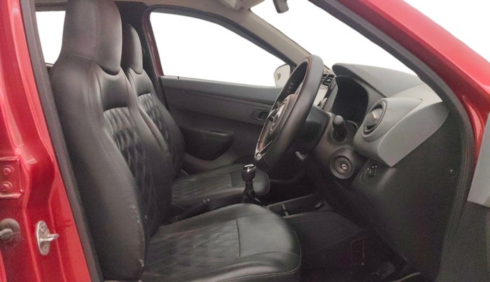 2021 Renault Kwid RXT 1.0 (O), Petrol, Manual, 14,474 km, Right Side Front Door Cabin