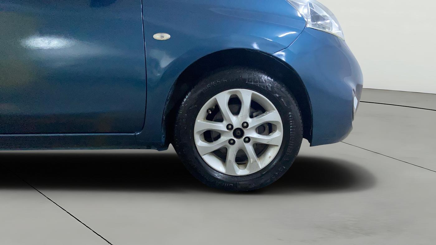 2016 Nissan Micra XV CVT, Petrol, Automatic, 91,309 km, Right Front Wheel