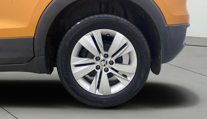 2021 Skoda KUSHAQ AMBITION 1.0L TSI AT, Petrol, Automatic, 76,745 km, Left Rear Wheel