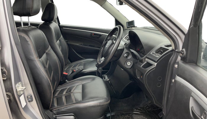 2015 Maruti Swift LXI (O), Petrol, Manual, 25,364 km, Right Side Front Door Cabin