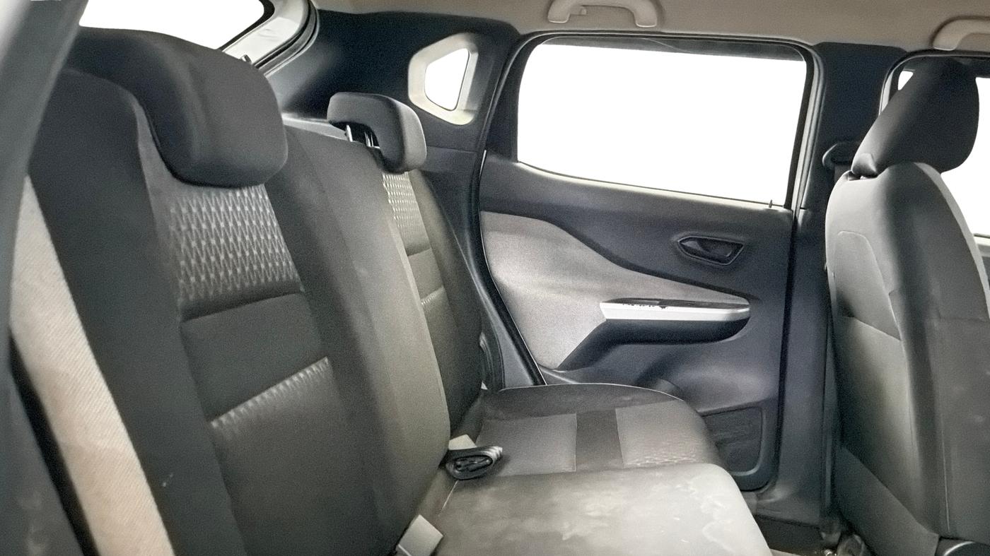 2022 Nissan MAGNITE XE, Petrol, Manual, 54,812 km, Right Side Rear Door Cabin