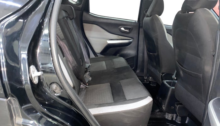 2022 Nissan MAGNITE XV MT, Petrol, Manual, 35,208 km, Right Side Rear Door Cabin